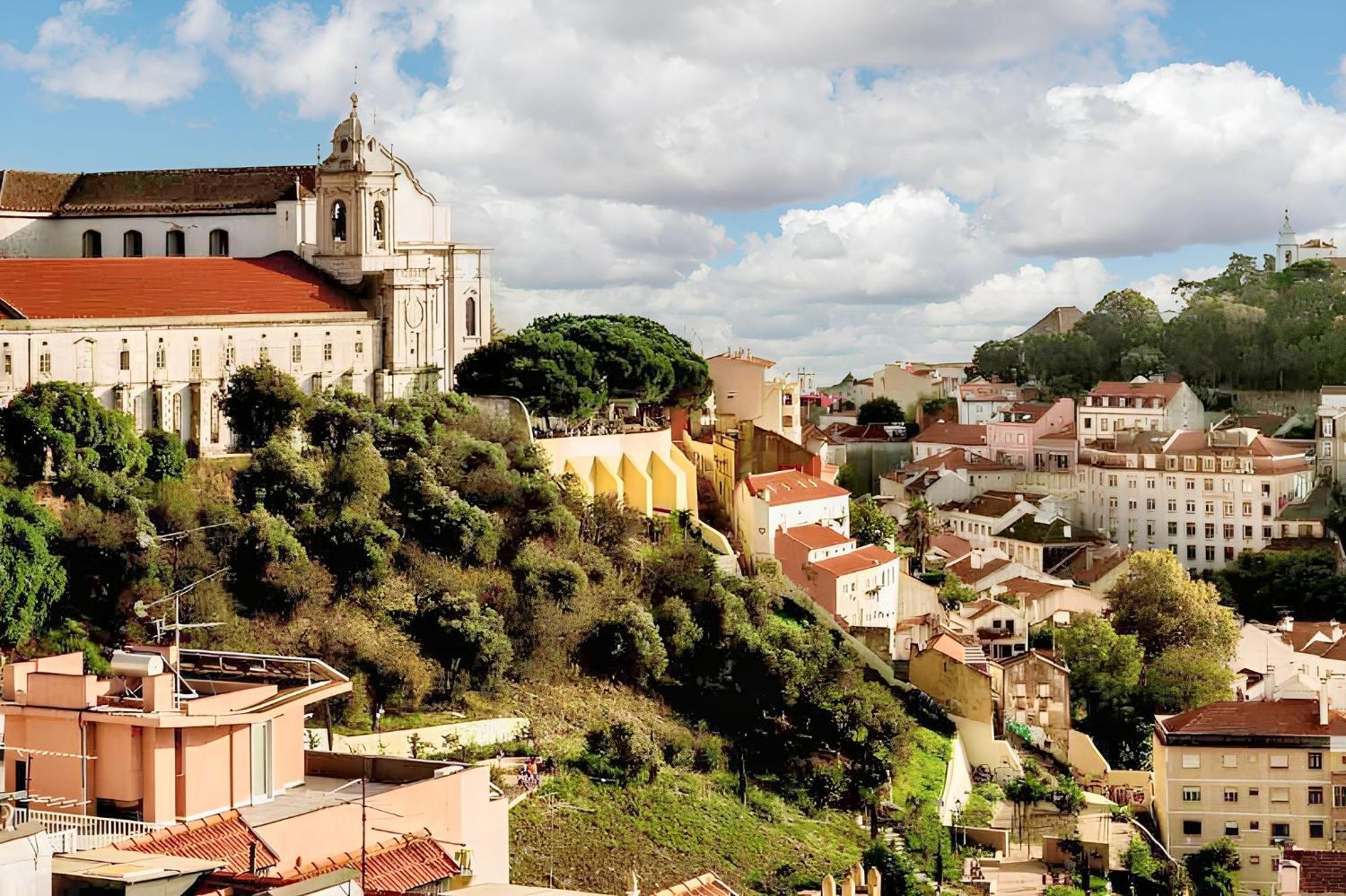 Comfortable Apartment With Balcony And Sea View In Lisbon 50 M² Exterior foto
