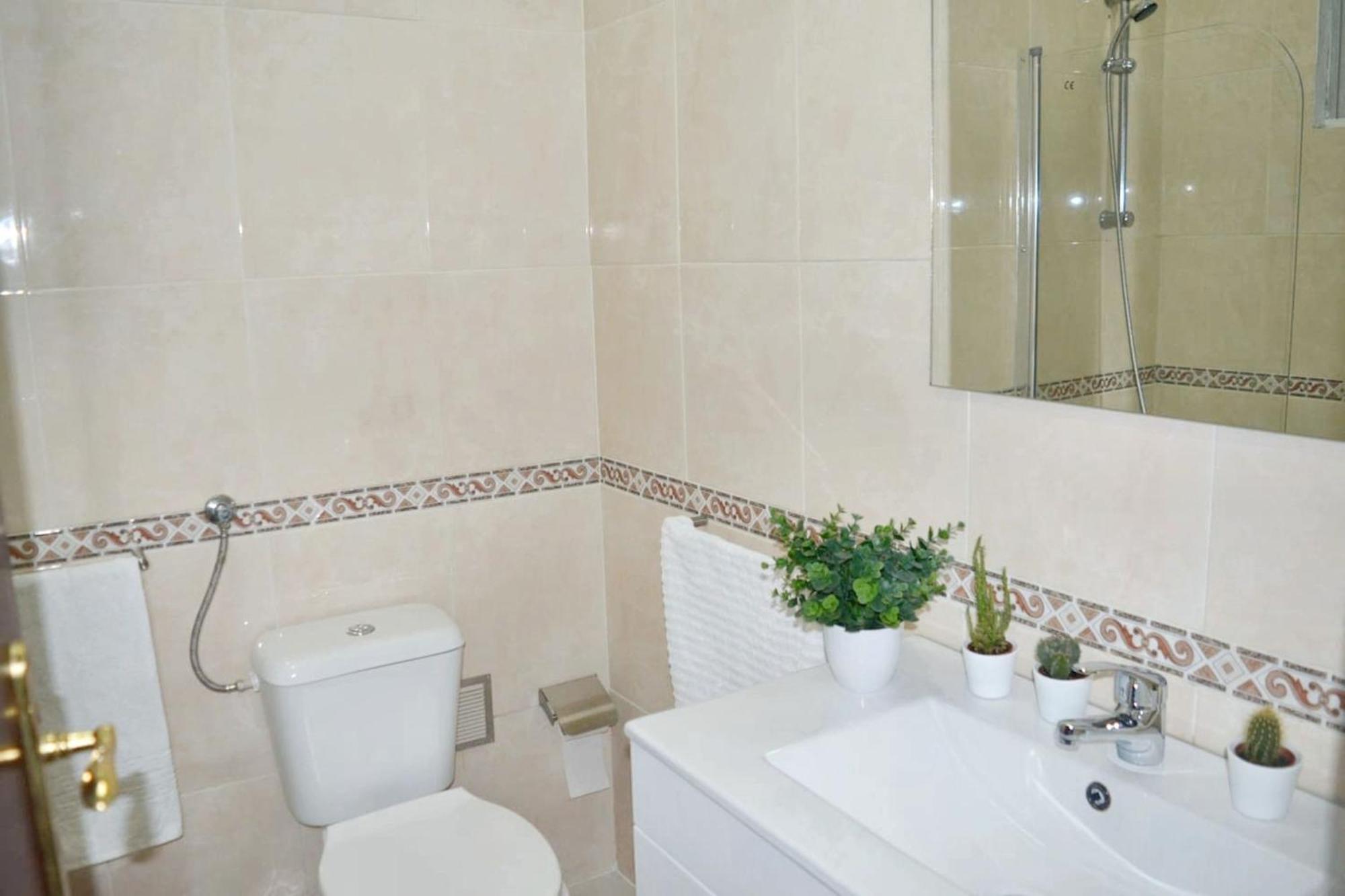 Comfortable Apartment With Balcony And Sea View In Lisbon 50 M² Exterior foto